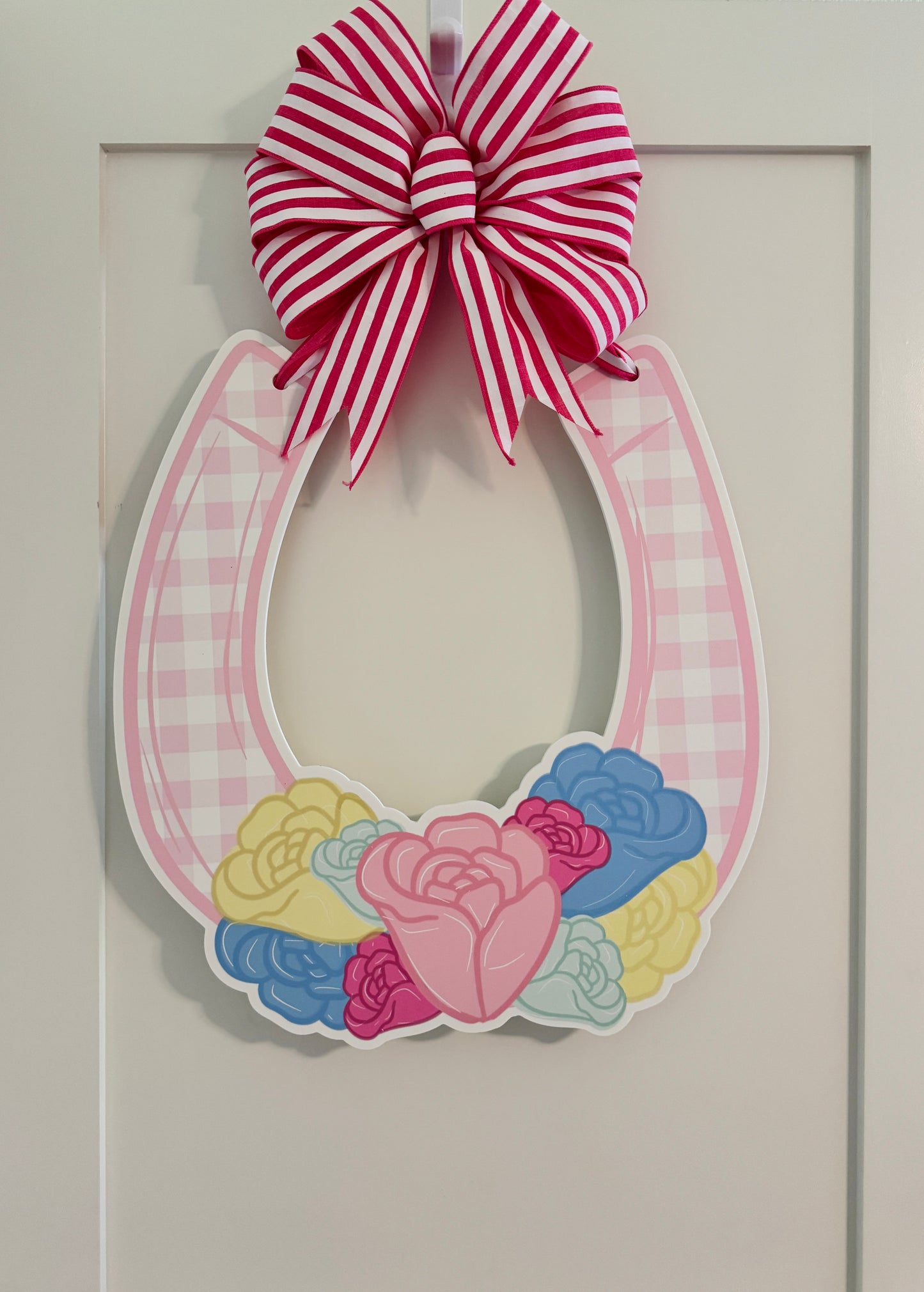 Southern Charm Horseshoe Door Hanger