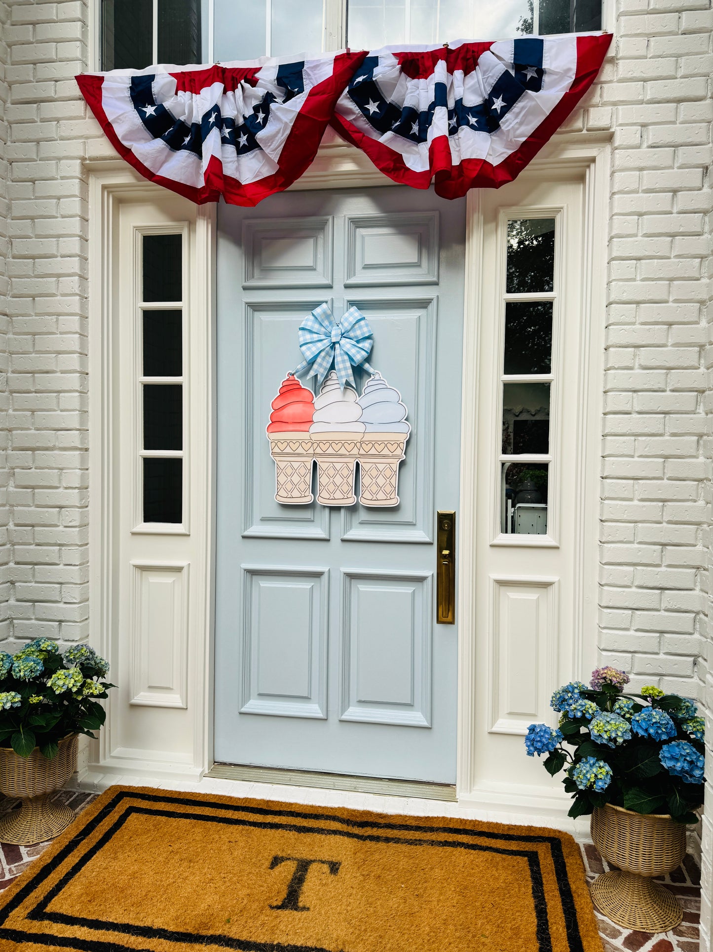 Star-Spangled Scoops Door Hanger